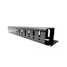 ORGANIZADOR DE CABLE REGUVOLT DE 1U DE RACK DE 5 ANILLOS DE METAL C/TAPA DE METAL