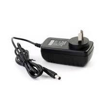 FUENTE DE ALIMENTACIÓN SWITCHING, 12V, 2 AMP