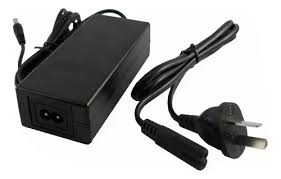 FUENTE SWITCHING GENERICA 12V 6 AMP